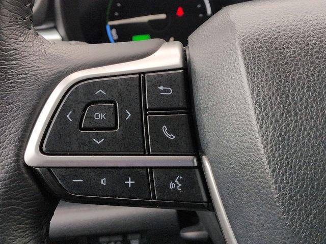 2025 Toyota SIENNA XLE XLE 8 Passenger