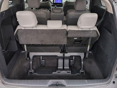 2025 Toyota SIENNA XLE XLE 8 Passenger