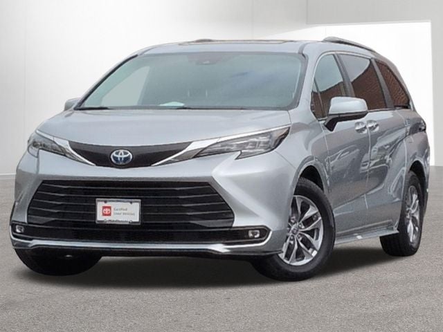 2025 Toyota SIENNA XLE XLE 8 Passenger