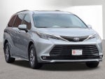 2025 Toyota SIENNA XLE XLE 8 Passenger