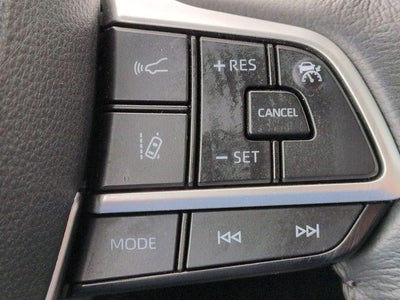 2025 Toyota SIENNA XLE XLE 8 Passenger