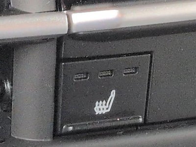 2025 Toyota SIENNA XLE XLE 8 Passenger