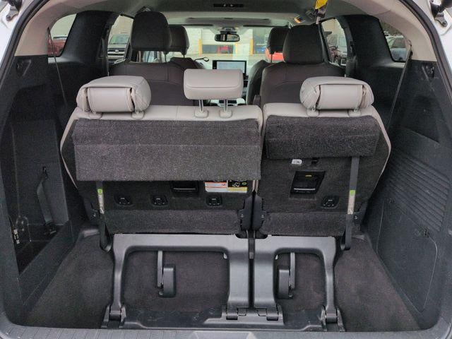 2025 Toyota SIENNA XLE XLE 8 Passenger