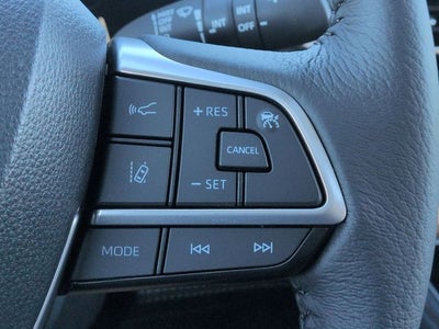 2026 Toyota SIENNA XLE XLE 8 Passenger