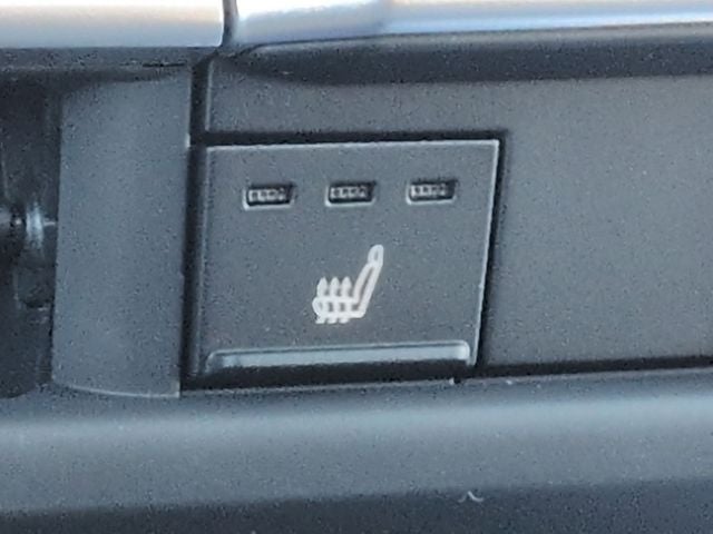 2026 Toyota SIENNA XLE XLE 8 Passenger