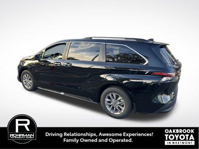 2026 Toyota Sienna XLE 8 Passenger