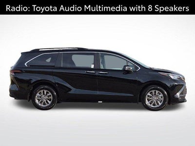 2026 Toyota Sienna XLE 8 Passenger