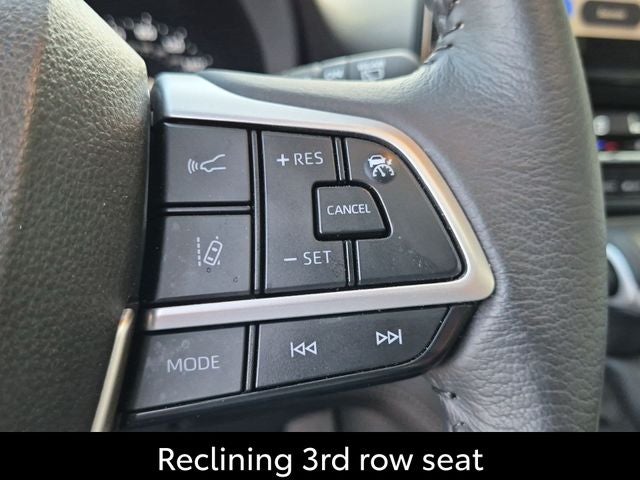 2025 Toyota Sienna XLE 8 Passenger