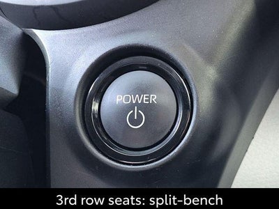 2025 Toyota Sienna XLE 8 Passenger