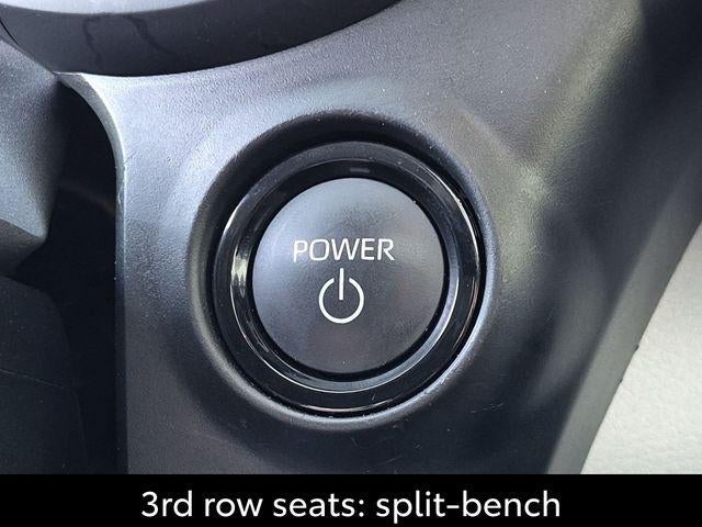 2025 Toyota Sienna XLE 8 Passenger