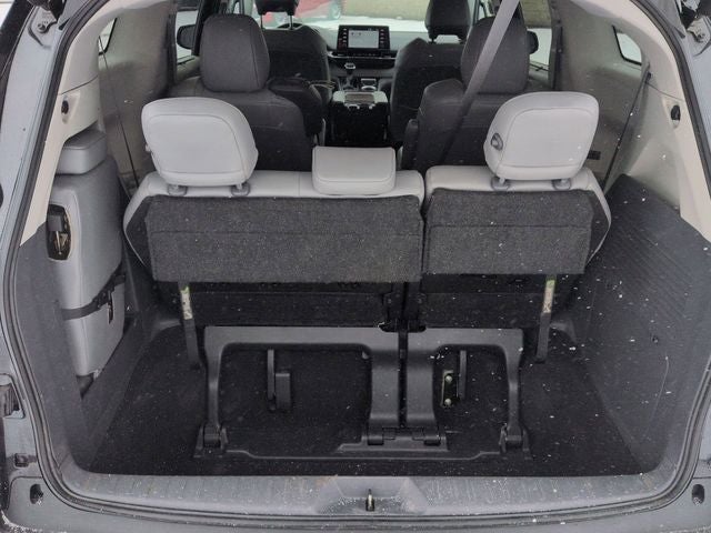 2024 Toyota SIENNA XLE XLE 8 Passenger