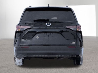 2024 Toyota SIENNA XLE XLE 8 Passenger