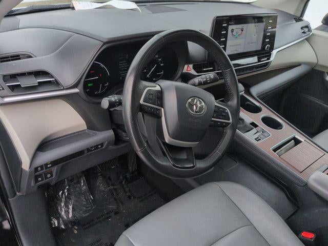 2024 Toyota SIENNA XLE XLE 8 Passenger