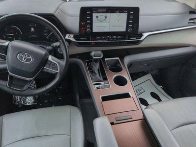2024 Toyota SIENNA XLE XLE 8 Passenger