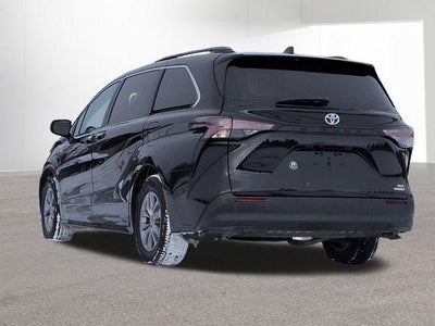 2024 Toyota SIENNA XLE XLE 8 Passenger