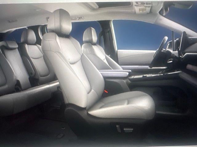 2026 Toyota SIENNA XLE XLE 8 Passenger