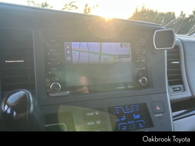 2018 Toyota Sienna XLE 8 Passenger