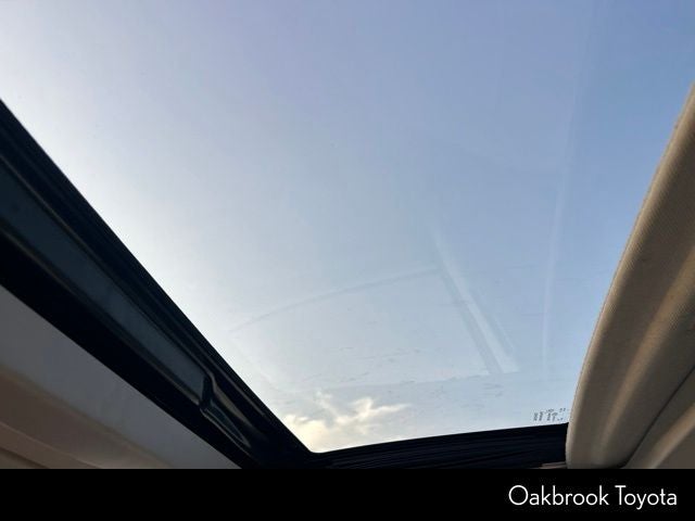 2018 Toyota Sienna XLE 8 Passenger