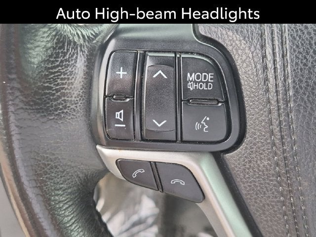 2018 Toyota Sienna XLE 8 Passenger