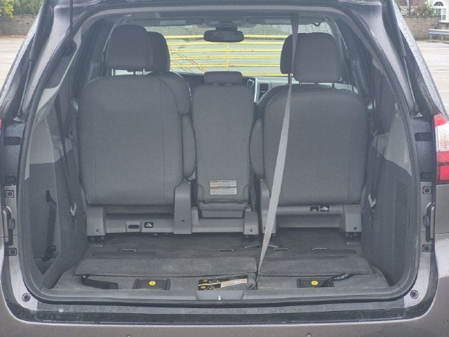 2018 Toyota Sienna XLE 8 Passenger