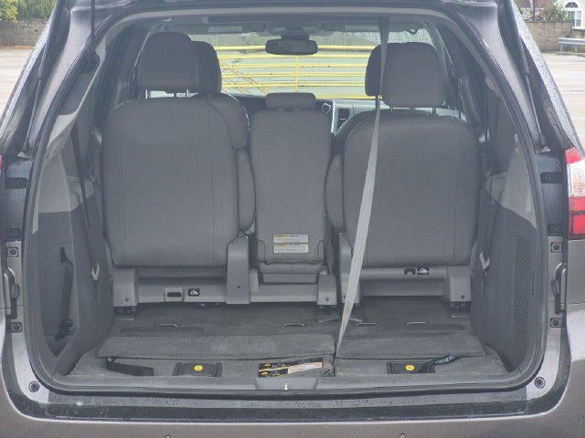 2018 Toyota Sienna XLE 8 Passenger