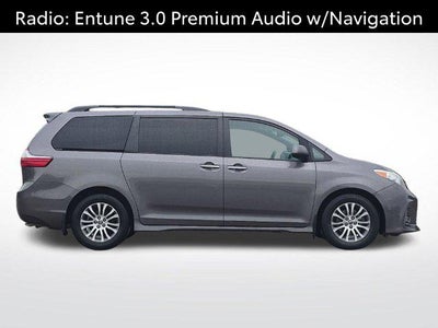 2018 Toyota Sienna XLE 8 Passenger