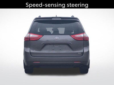 2018 Toyota Sienna XLE 8 Passenger