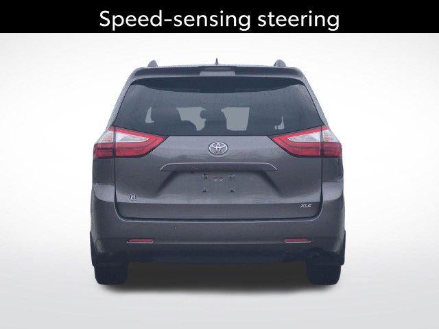 2018 Toyota Sienna XLE 8 Passenger