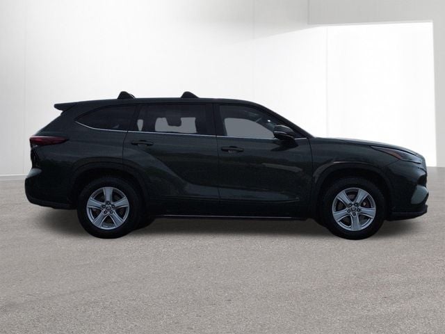 2023 Toyota HIGHLANDER HYBRD LE