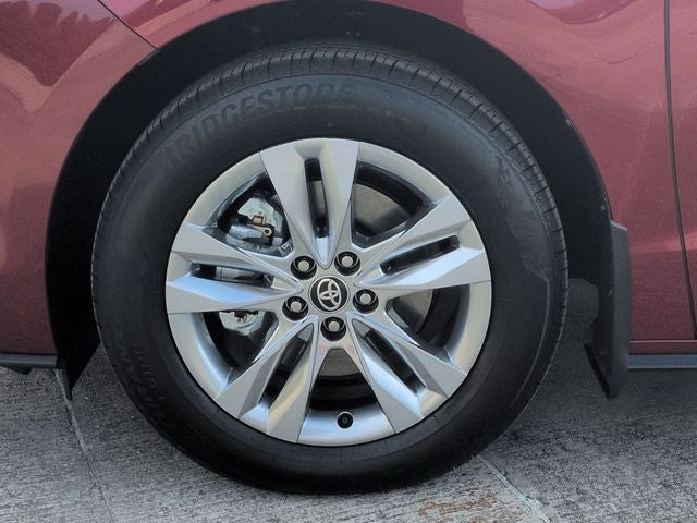 2026 Toyota SIENNA LIMITED Limited 7 Passenger