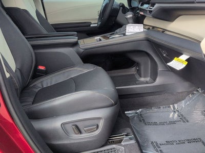 2026 Toyota SIENNA LIMITED Limited 7 Passenger