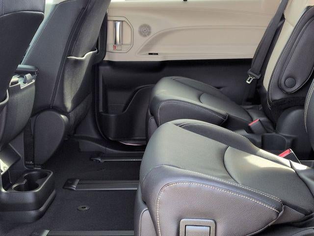 2026 Toyota SIENNA LIMITED Limited 7 Passenger