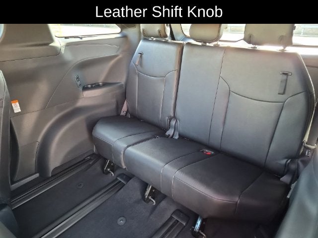 2026 Toyota Sienna Limited 7 Passenger