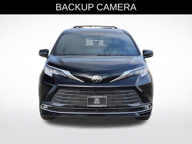 2026 Toyota Sienna Limited 7 Passenger