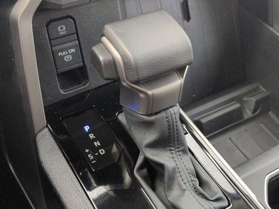 2024 Toyota TUNDRA 4X4 SR5