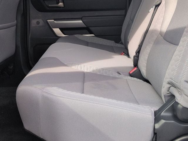 2024 Toyota TUNDRA 4X4 SR5