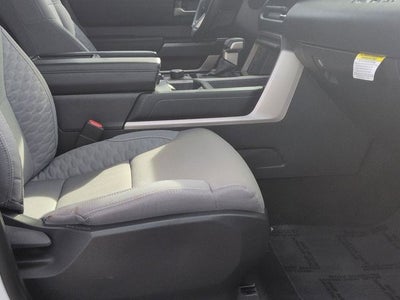 2024 Toyota TUNDRA 4X4 SR5