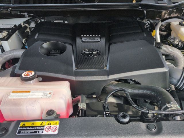 2024 Toyota TUNDRA 4X4 SR5