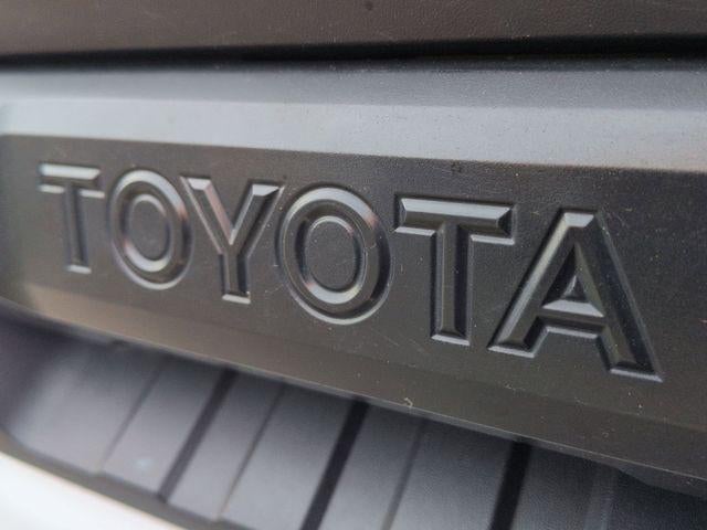 2024 Toyota TUNDRA 4X4 SR5