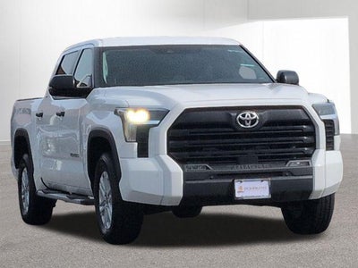 2024 Toyota TUNDRA 4X4 SR5