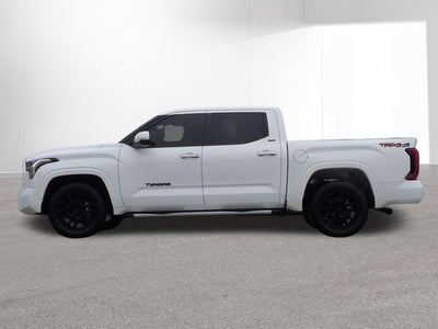2024 Toyota TUNDRA 4X4 SR5