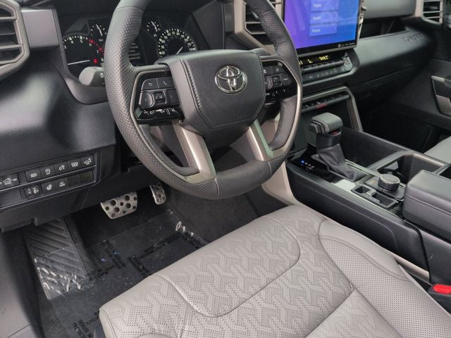 2024 Toyota TUNDRA 4X4 SR5