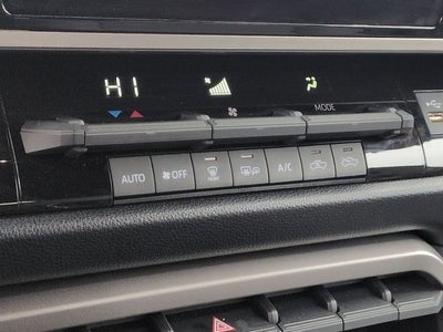 2025 Toyota TUNDRA 4X4 SR5