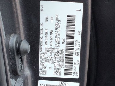 2025 Toyota TUNDRA 4X4 SR5