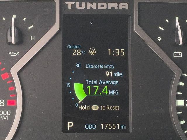 2025 Toyota TUNDRA 4X4 SR5