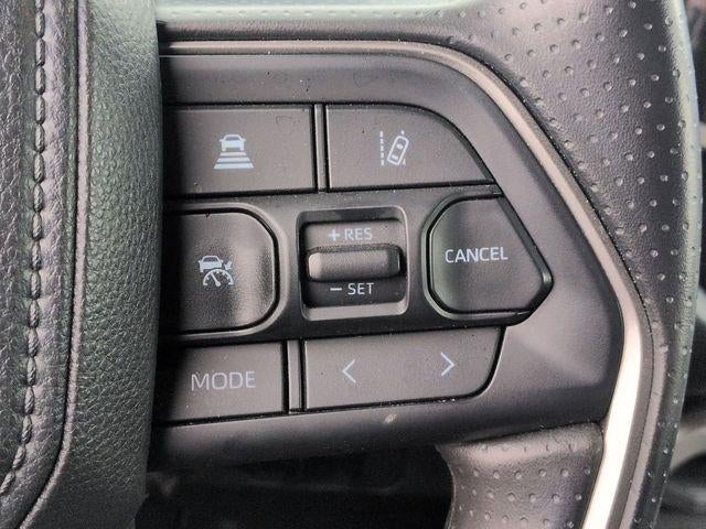 2025 Toyota TUNDRA 4X4 SR5