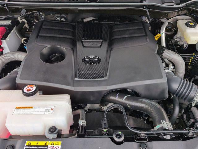 2025 Toyota TUNDRA 4X4 SR5