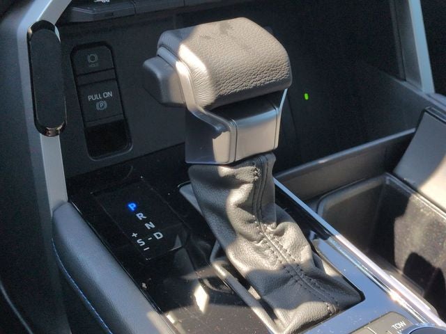 2022 Toyota TUNDRA 4X4 Platinum
