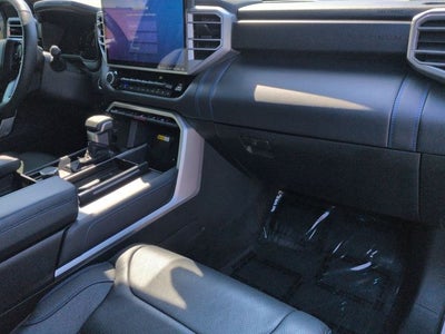 2022 Toyota TUNDRA 4X4 Platinum