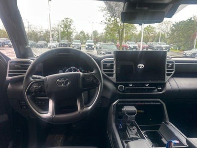 2022 Toyota TUNDRA 4X4 Platinum